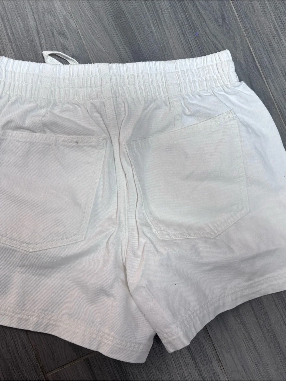 Small White Jean Shorts - Picture 2 of 3